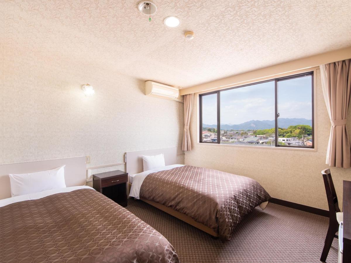 Hotel Primrose Saito Exterior photo