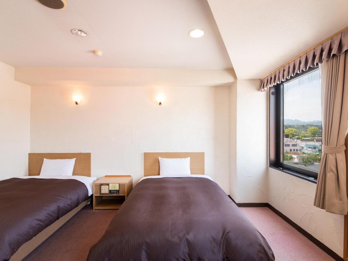 Hotel Primrose Saito Exterior photo